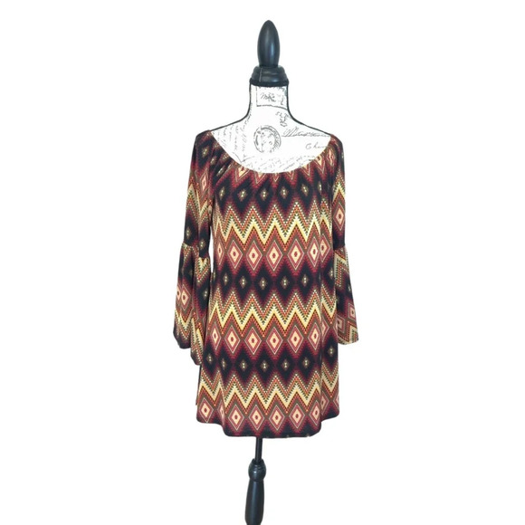 Voel Long Bell Sleeve Multicolor Chevron Print Striped Boho Mini Dress Size S - Picture 1 of 7